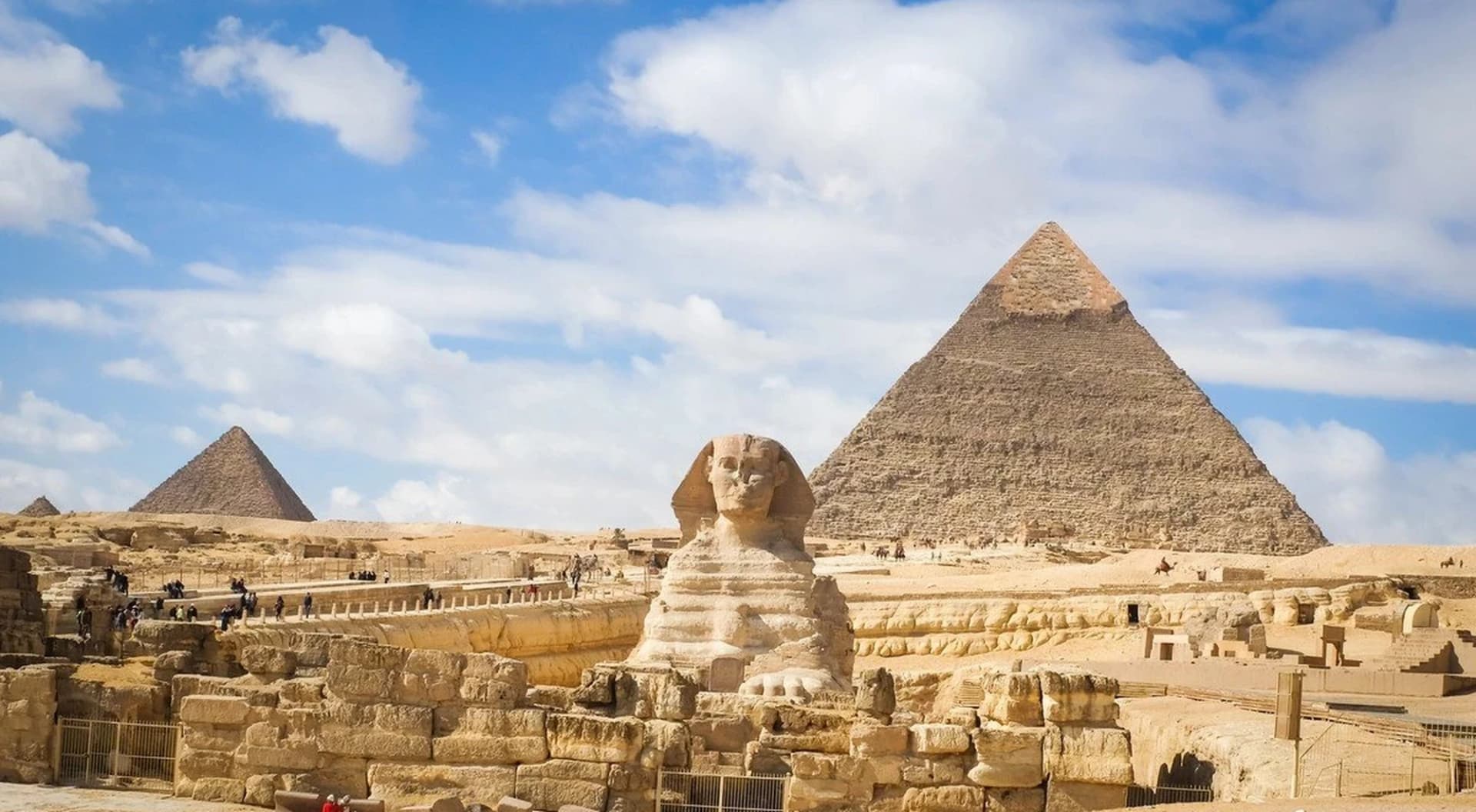 Essential Cairo Travel Guide for First-Time Visitors