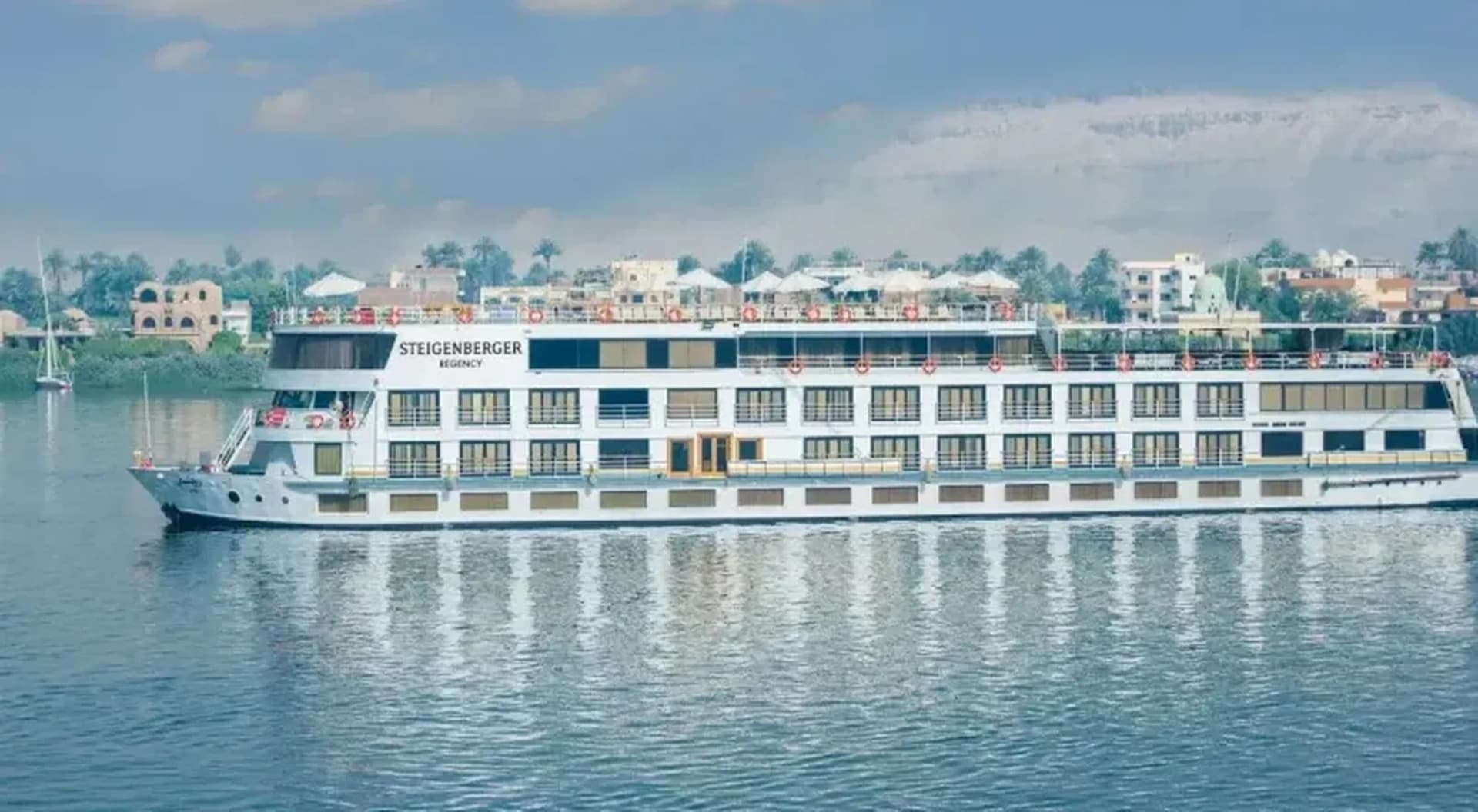 Best Nile Cruise Ships: Luxury and Standard Options